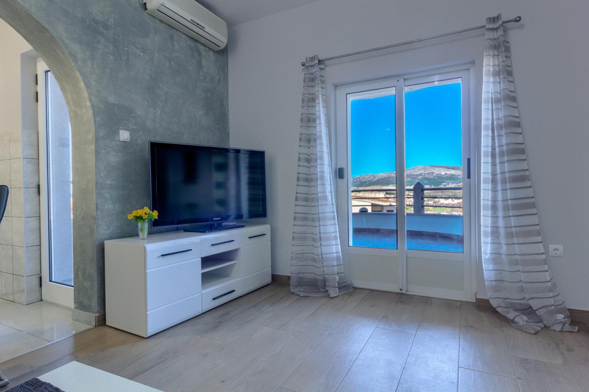 Apartments Pepa Podstrana Rom bilde